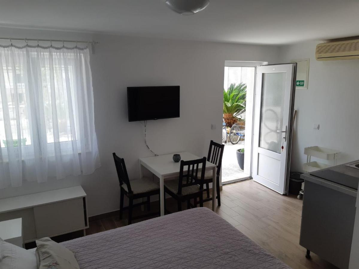 Apartments Kule Brela Exterior photo